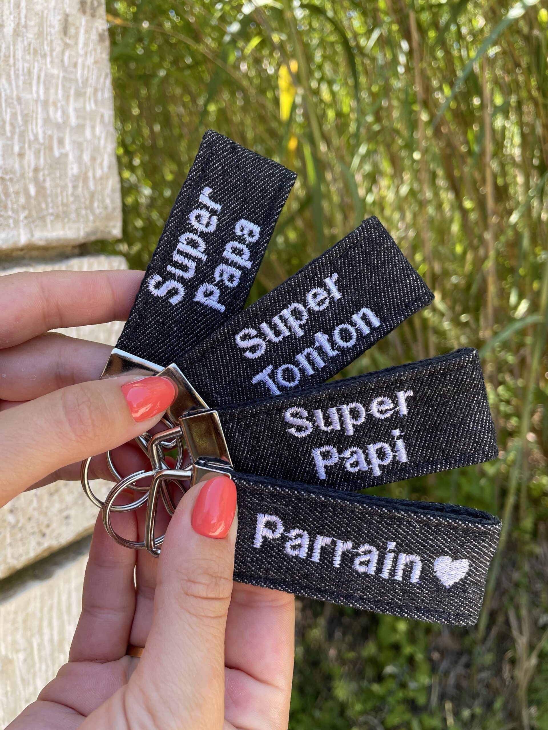 Porte-clés brodé - Pour homme