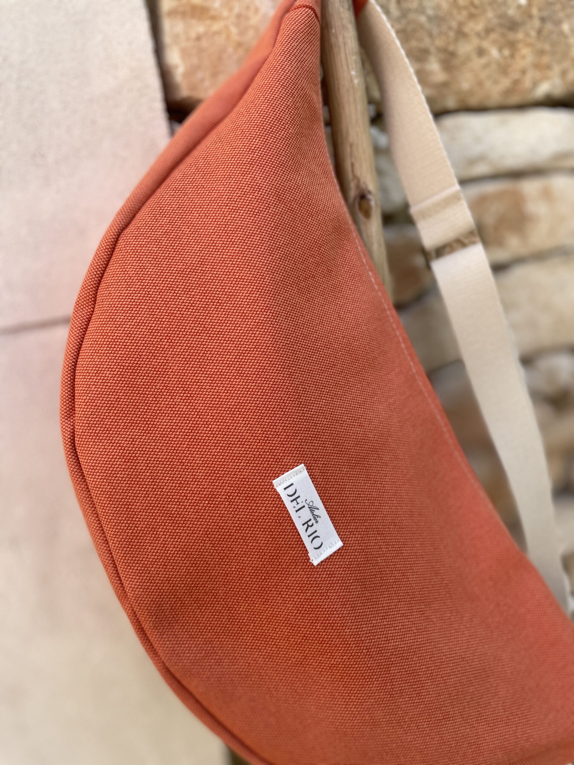 Gros sac banane uni - Orange – Image 3